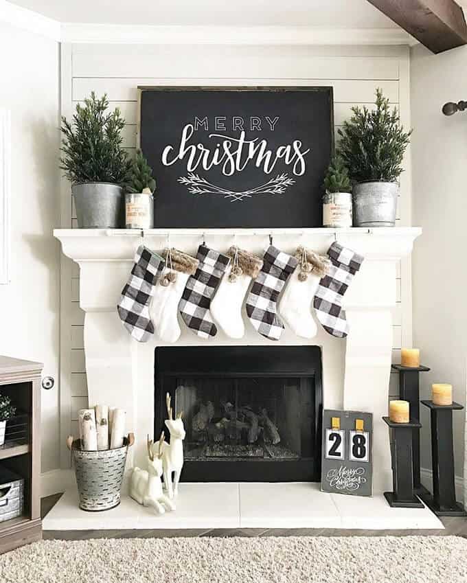 Farmhouse Christmas decor trend 2019