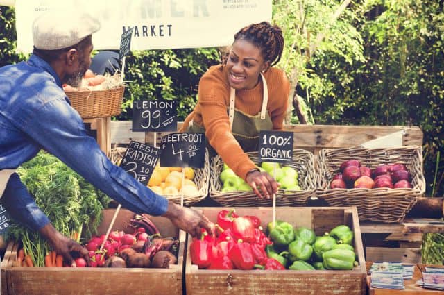 Farmers' market display