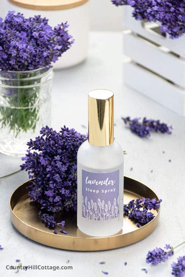 lavender spray stocking stuffer diy