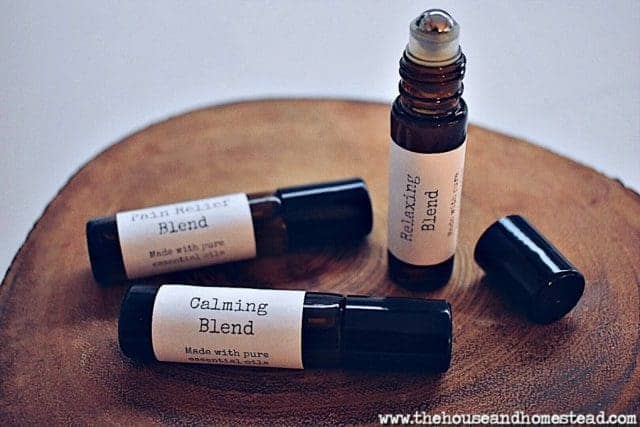 essential oil roll on stocking stuffer diy