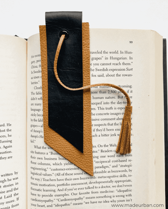 Bookmark stocking stuffer diy