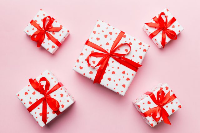 Valentine's Day gift wrapping