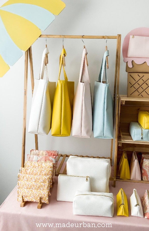 Summer display fixtures